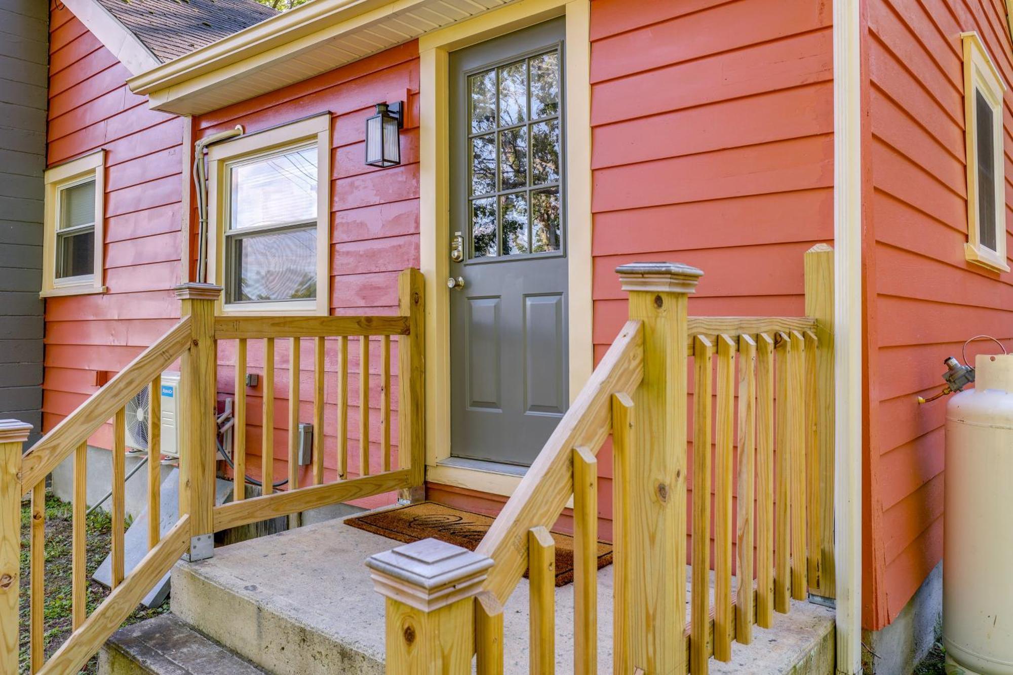 Charming Watkins Glen Home With Yard! Экстерьер фото